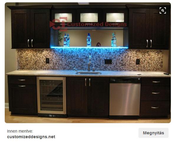 LED szalag a konyhában | Forrás: pinterest.com