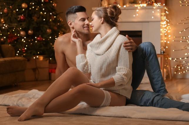 Romantika a karácsonyfa alatt - PROAKTIVdirekt Életmód magazin és hírek - proaktivdirekt.com