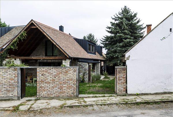 Borbás Péter építész által tervezett, az Év háza 2015 díjat nyert lakóház Szentendrén | MTI Fotó: Szigetváry Zsolt - PROAKTIVdirekt Életmód magazin és hírek - proaktivdirekt.com