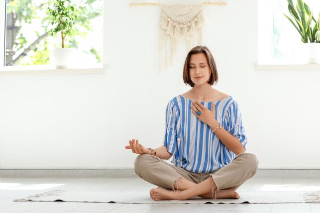 Meditáció Forrás:123rf.com - PROAKTIVdirekt Életmód magazin és hírek - proaktivdirekt.com