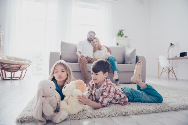 Pihenés otthon fotó: 123rf.com - PROAKTIVdirekt Életmód magazin és hírek - proaktivdirekt.com