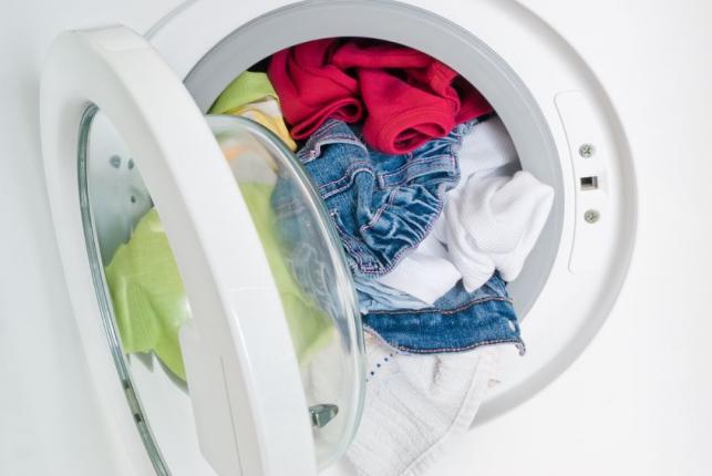 Színes ruhák a mosógépben - PROAKTIVdirekt Életmód magazin és hírek - proaktivdirekt.com