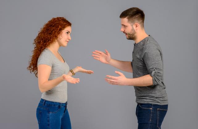 Vita a párkapcsolatban Fotó: 123rf.com - PROAKTIVdirekt Életmód magazin és hírek - proaktivdirekt.com