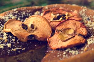 Almás süti Fotó: 123rf.com - PROAKTIVdirekt Életmód magazin és hírek - proaktivdirekt.com