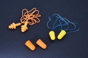 Füldugók Fotó:123rf.com - PROAKTIVdirekt Életmód magazin és hírek - proaktivdirekt.com