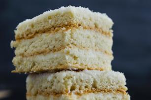 Kókuszos süti Fotó: 123rf.com - PROAKTIVdirekt Életmód magazin és hírek - proaktivdirekt.com