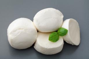 Mozzarella Fotó: 123rf.hu - PROAKTIVdirekt Életmód magazin és hírek - proaktivdirekt.com