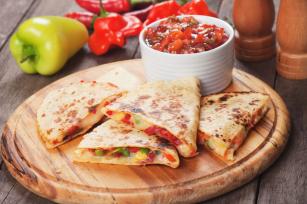 Quesadilla zöldségekkel - PROAKTIVdirekt Életmód magazin és hírek - proaktivdirekt.com