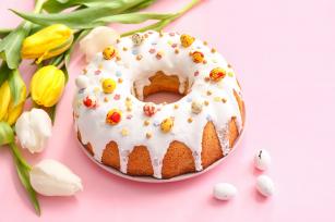 Tojáslikőrös sütemény Fotó: 123rf.com - PROAKTIVdirekt Életmód magazin és hírek - proaktivdirekt.com